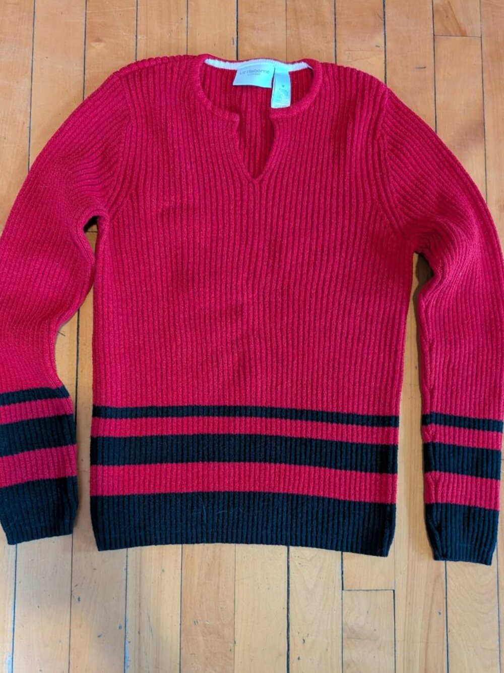 Liz Claiborne Lizsport Pullover Sweater. Size Medium